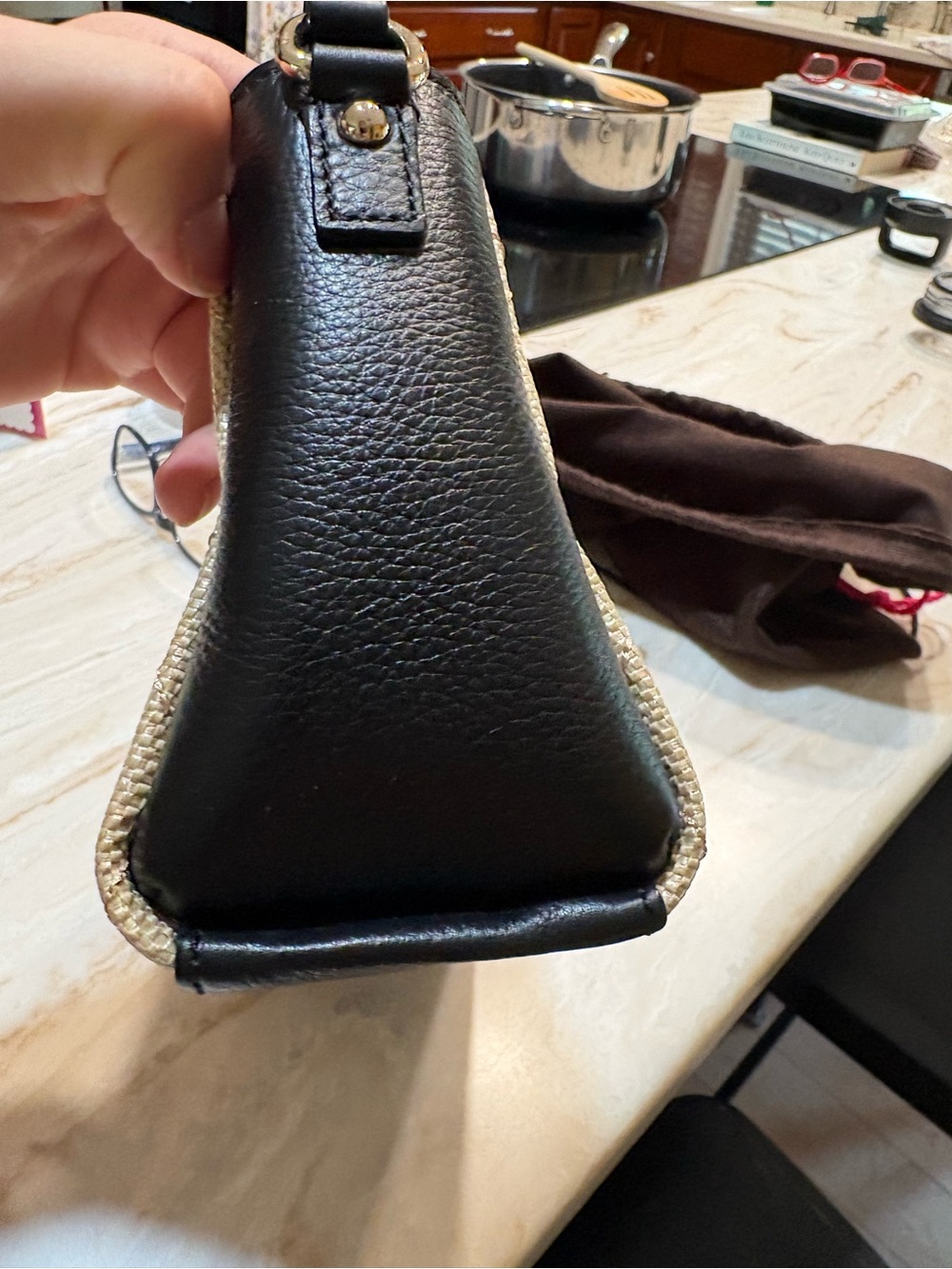 kate spade beige and black bow cosmetic pouch - Picture 6 of 11